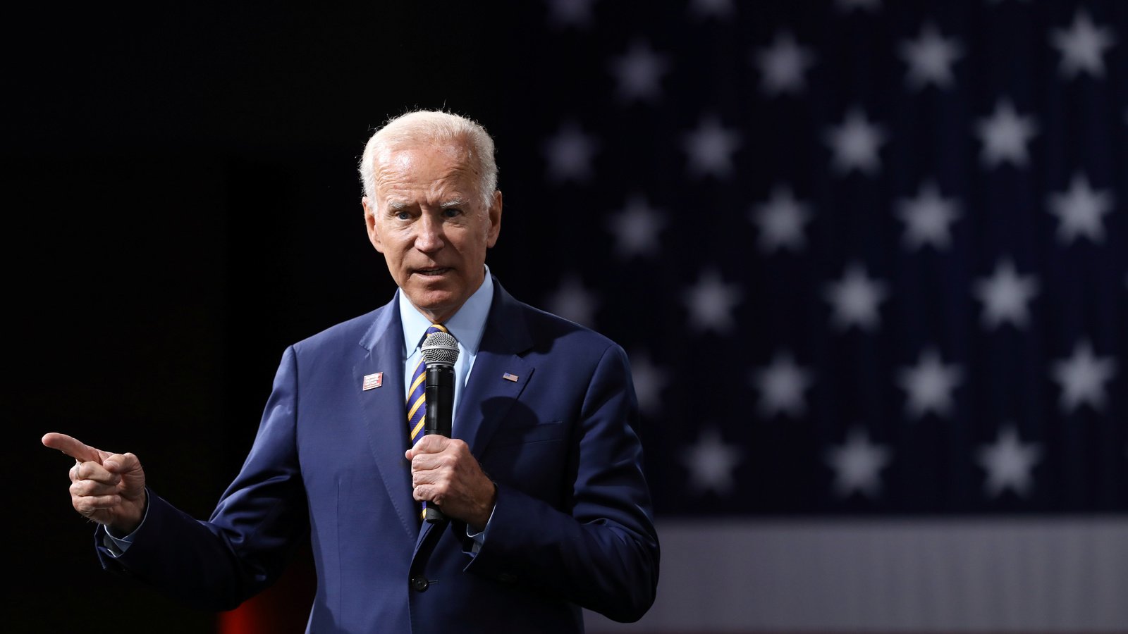 Biden sworn in as US President