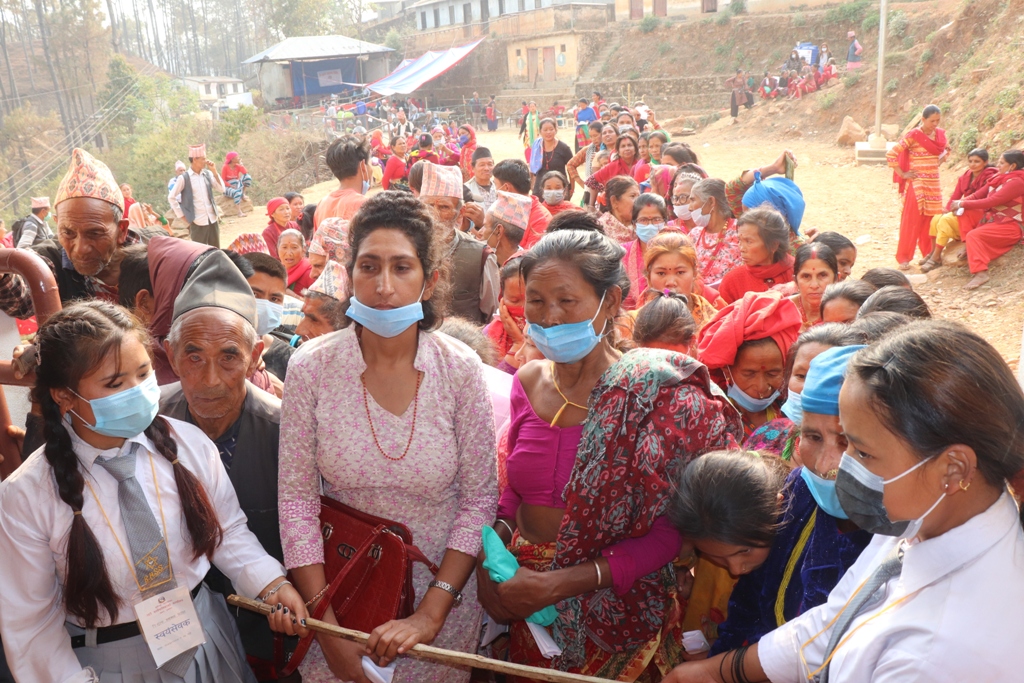 Free health camp in Suryagadhi, participation of more than a thousand on the first day