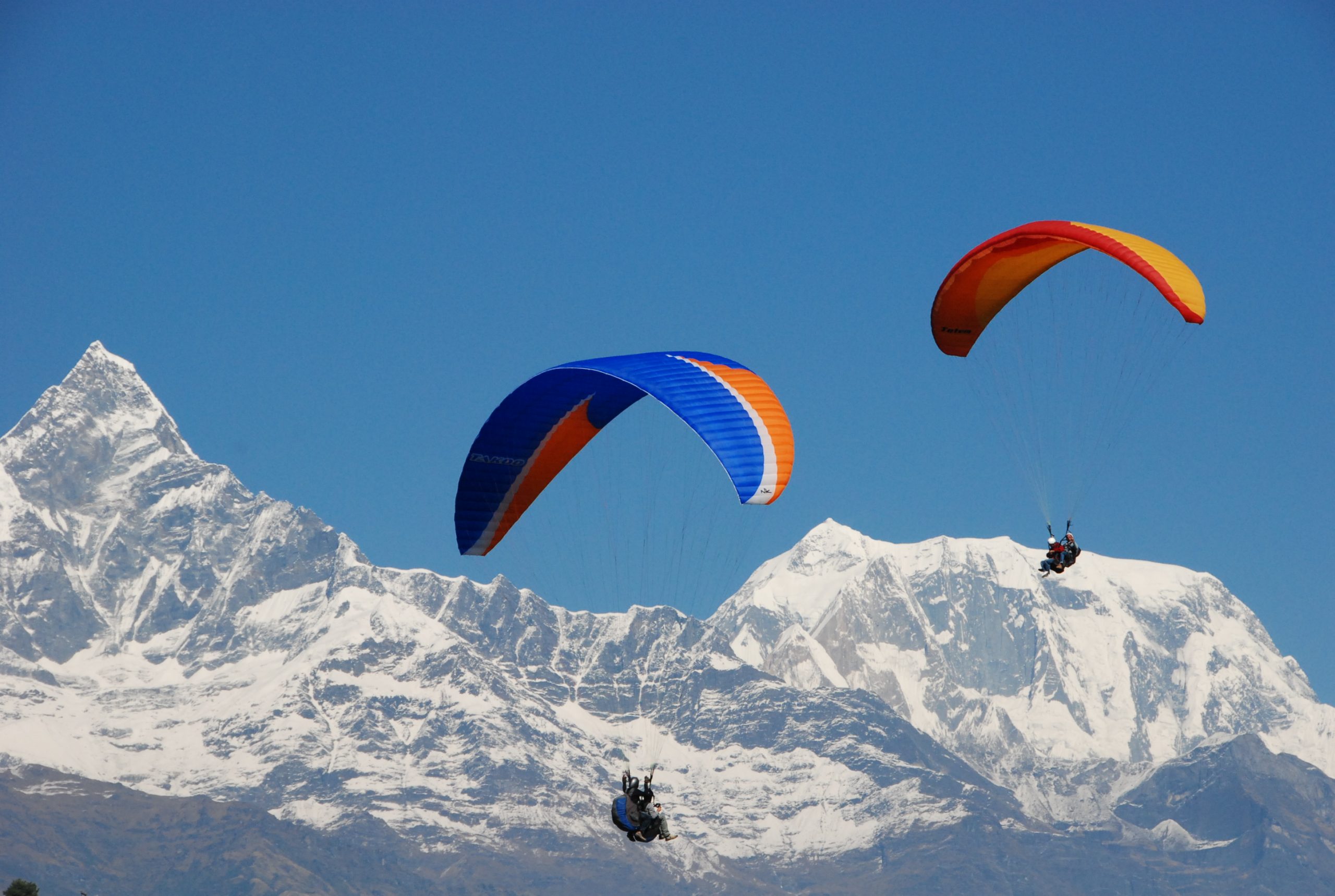 Soldier dies after falling into Phewa Lake from paragliding