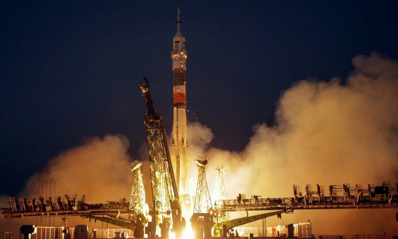 Soyuz spacecraft launches 38 satellites