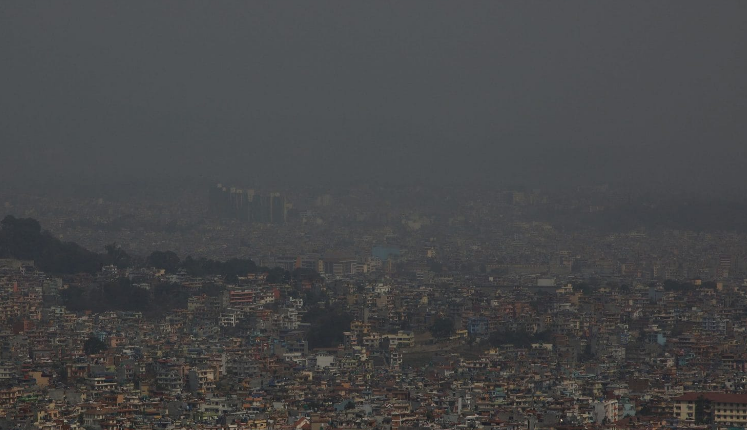 Why is the sky in Kathmandu constantly foggy?