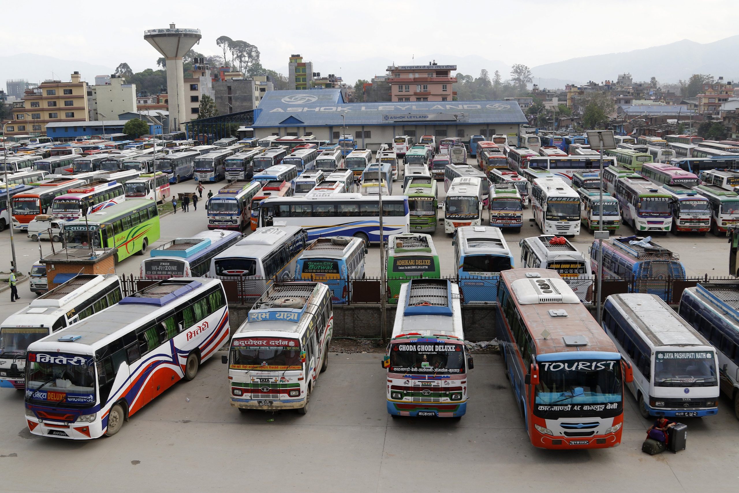 Direct bus service up to Gaighat through Diktel-Bamrang-Buipa begins