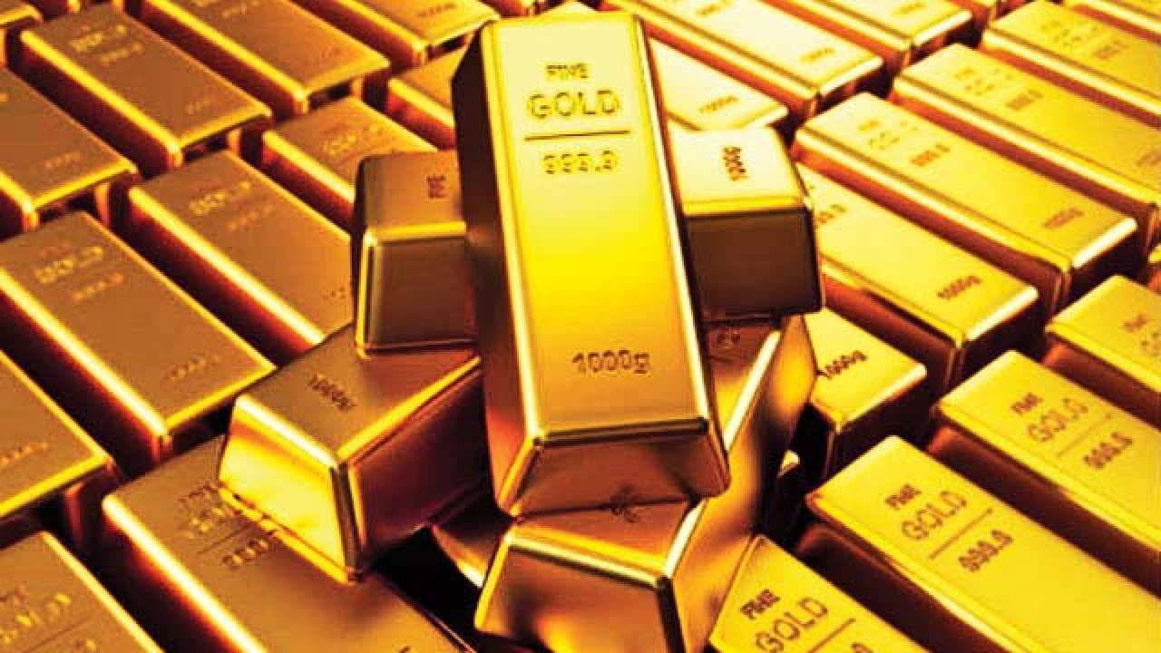 Gold has become more expensive, again estimated at Rs 1 million per tola