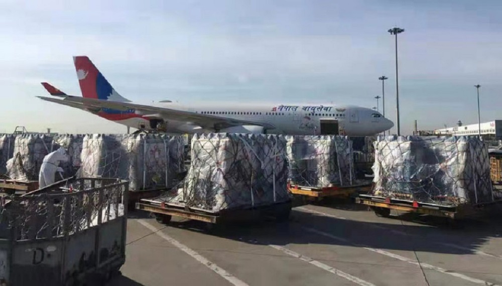 1375 oxygen cylinders reached Nepal from China