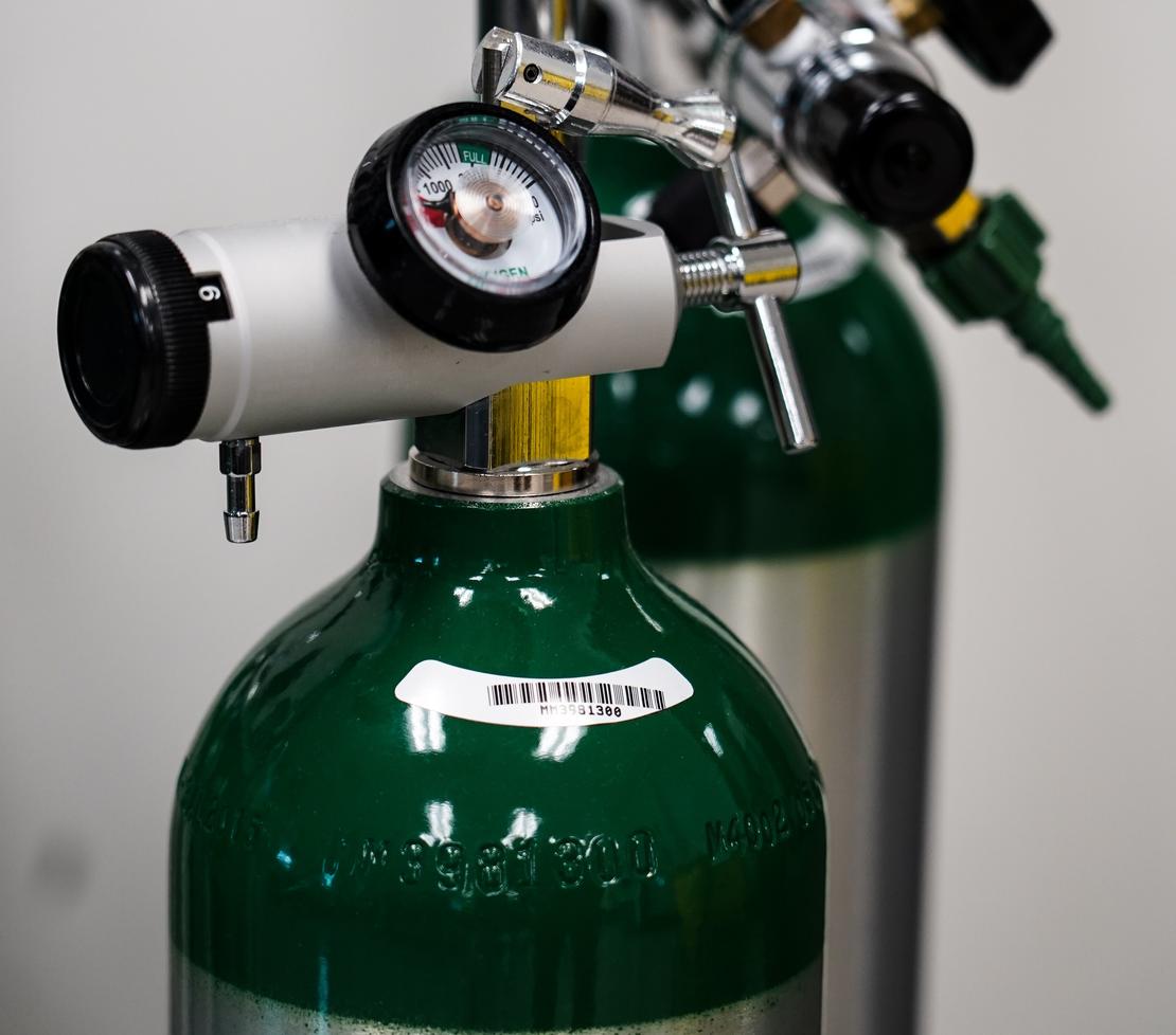 NBSM donates oxygen cylinders