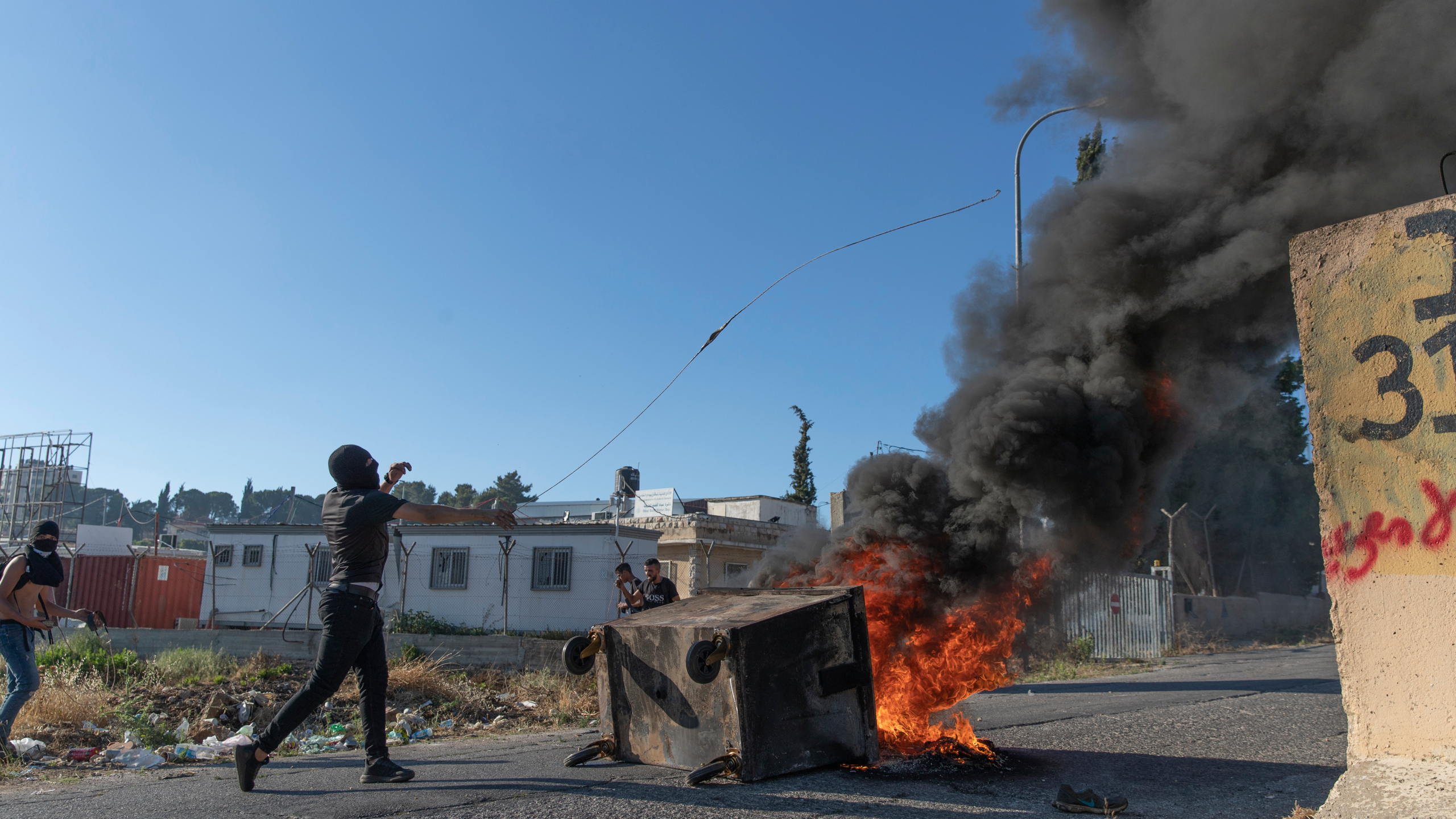 Israeli airstrikes target Gaza sites, first since cease-fire