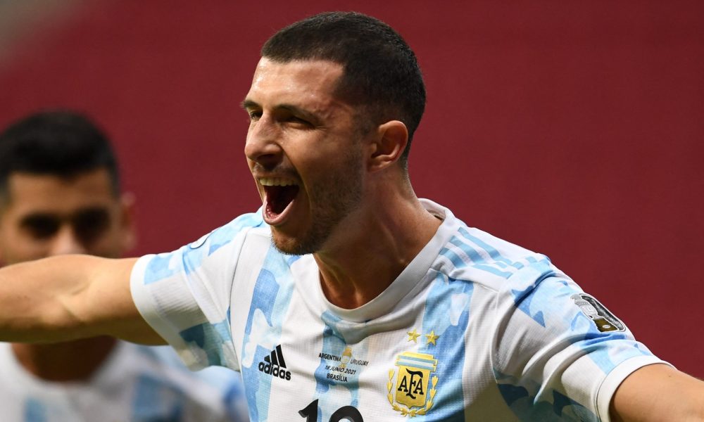 Argentina tops after beating Uruguay