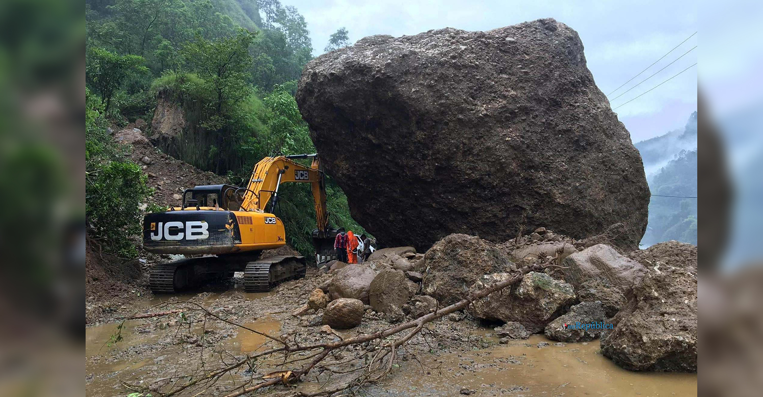 Pokhara-Baglung road section blocked since Monday night