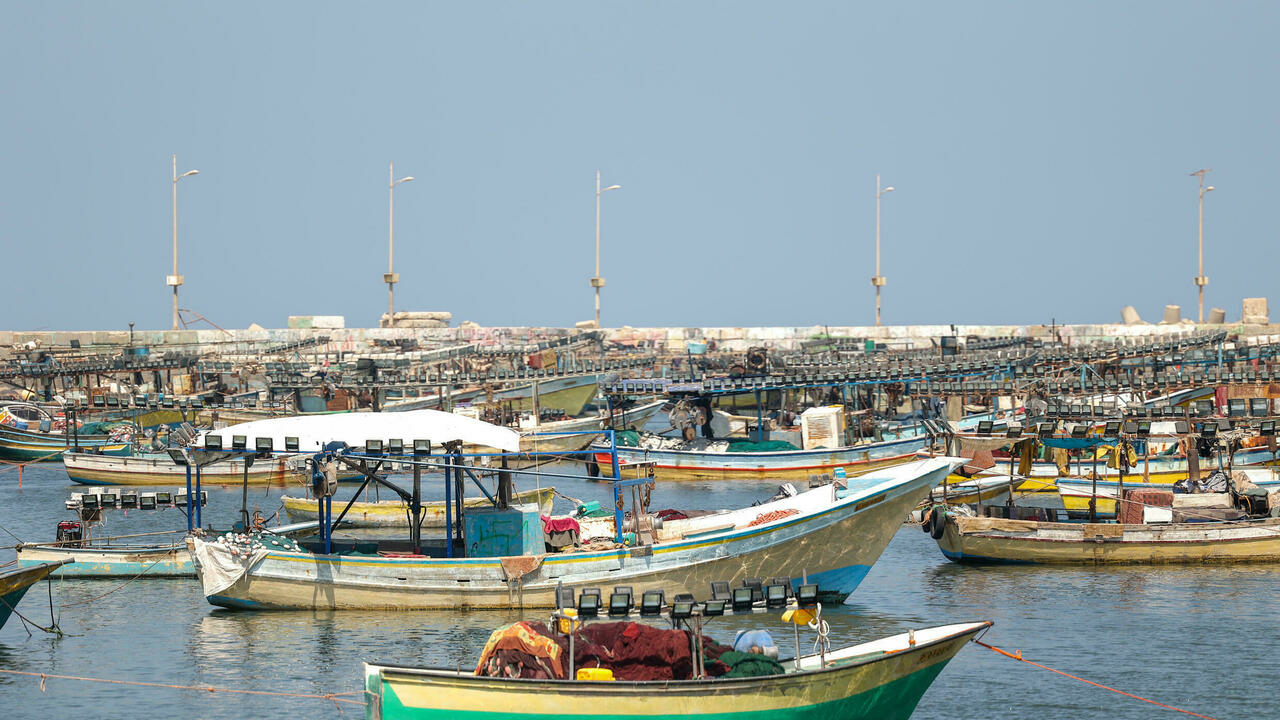 Israel restores Gaza fishing limit, aid imports