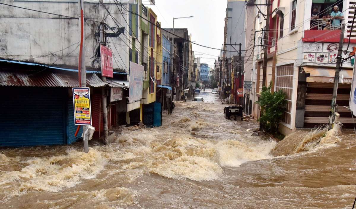 Chances of heavy rain in these four states