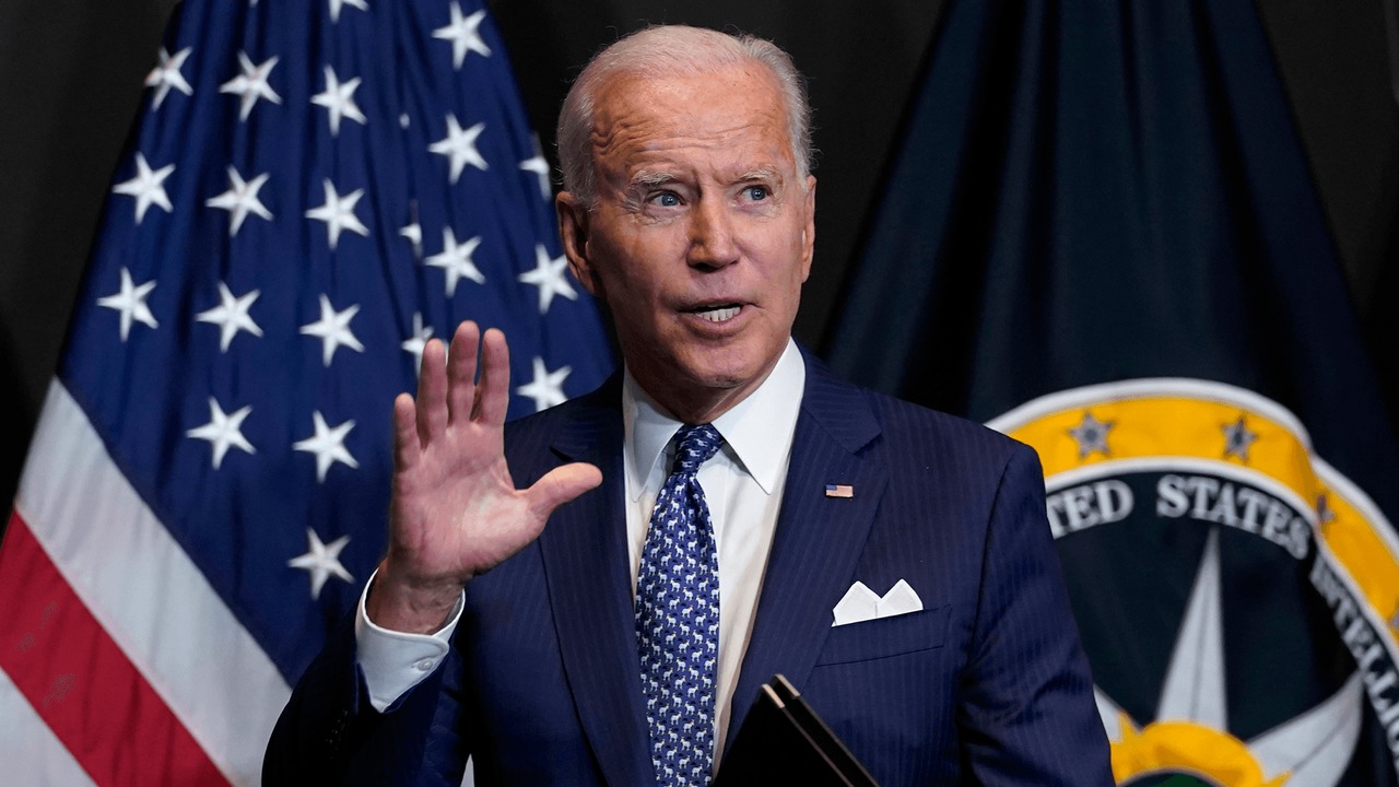 Biden requires all U.S. federal workers to get vaccinated or abide by strict protocols