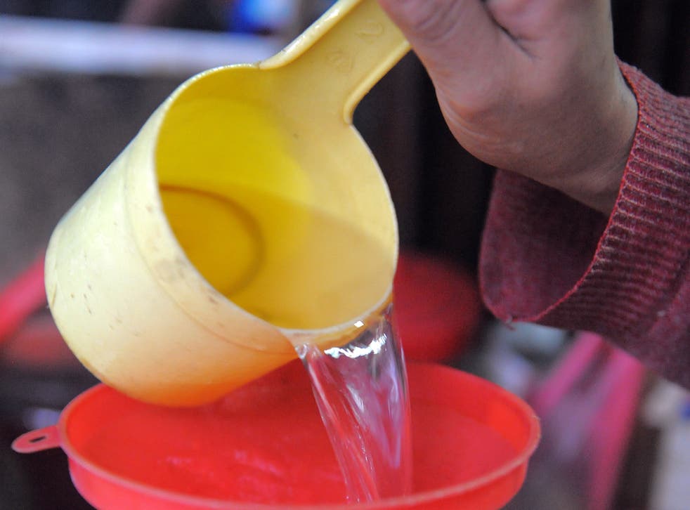 11 dead after drinking tainted rice wine in SW Cambodia