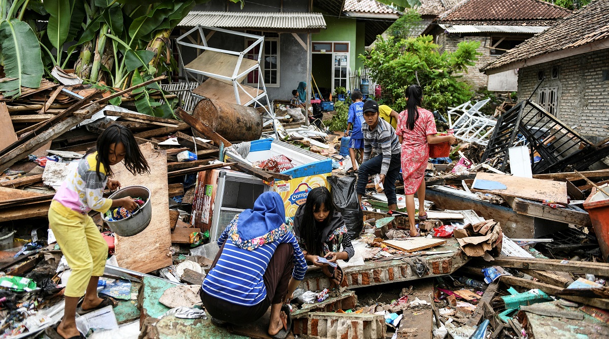 5.6-magnitude quake strikes off western Indonesia