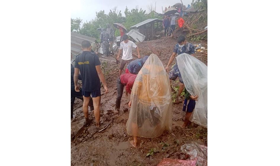 House buried in a landslide, 3 gone missing