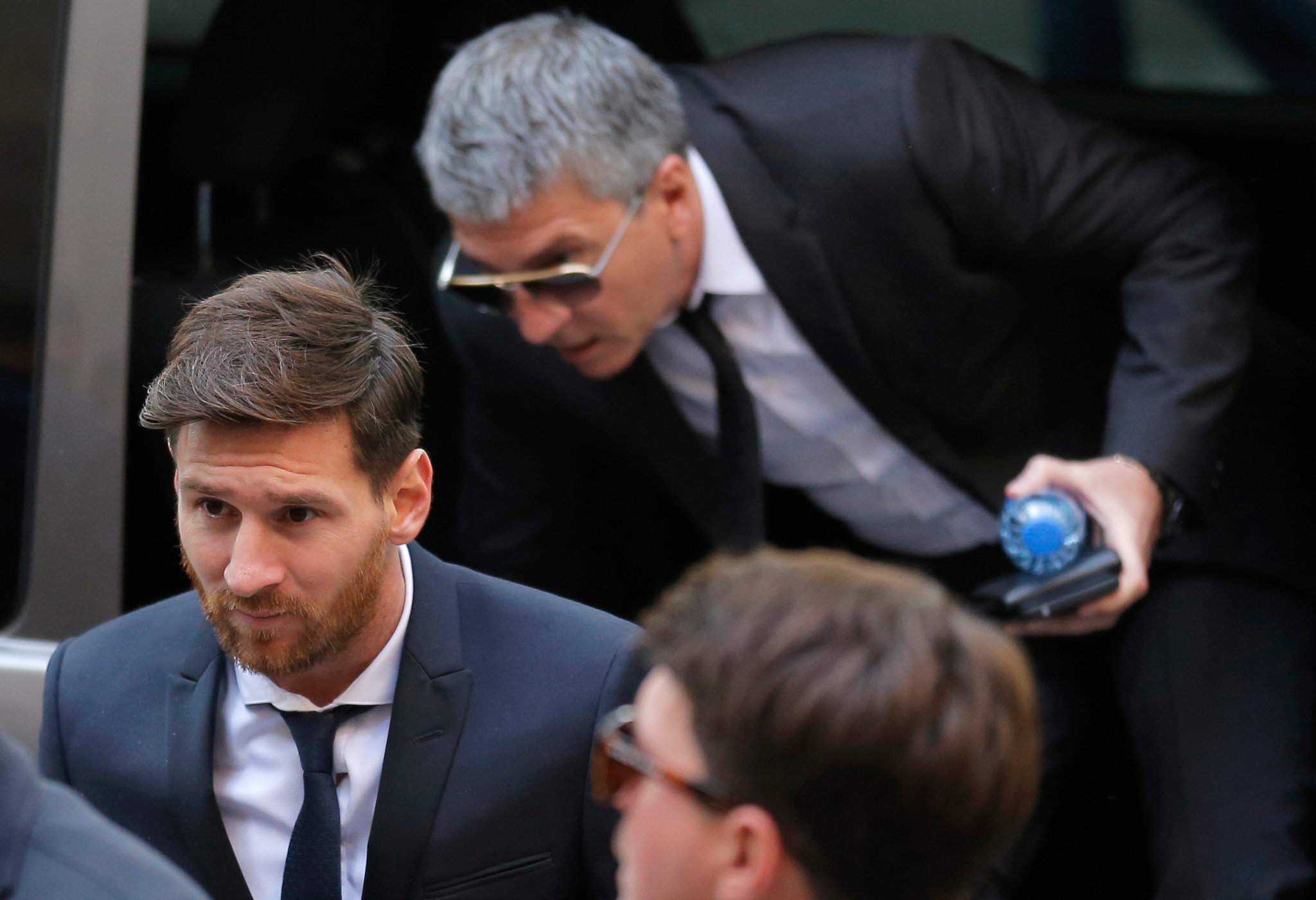 Messi back in town as new La Liga agreement brings contract closer