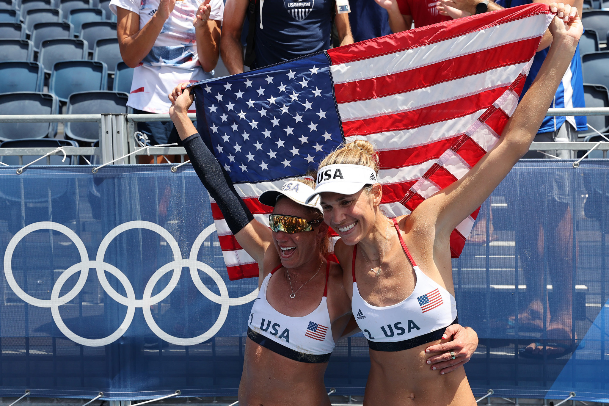 American Ross/Klineman win women’s beach volleyball gold at Tokyo Olympics