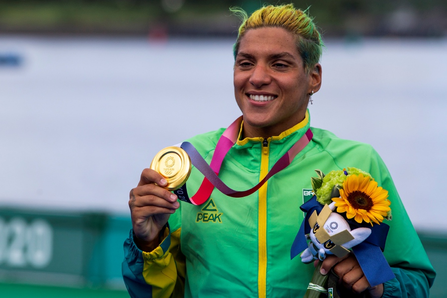 Brazil wins gold in women’s 10km marathon swimming at Tokyo Olympics