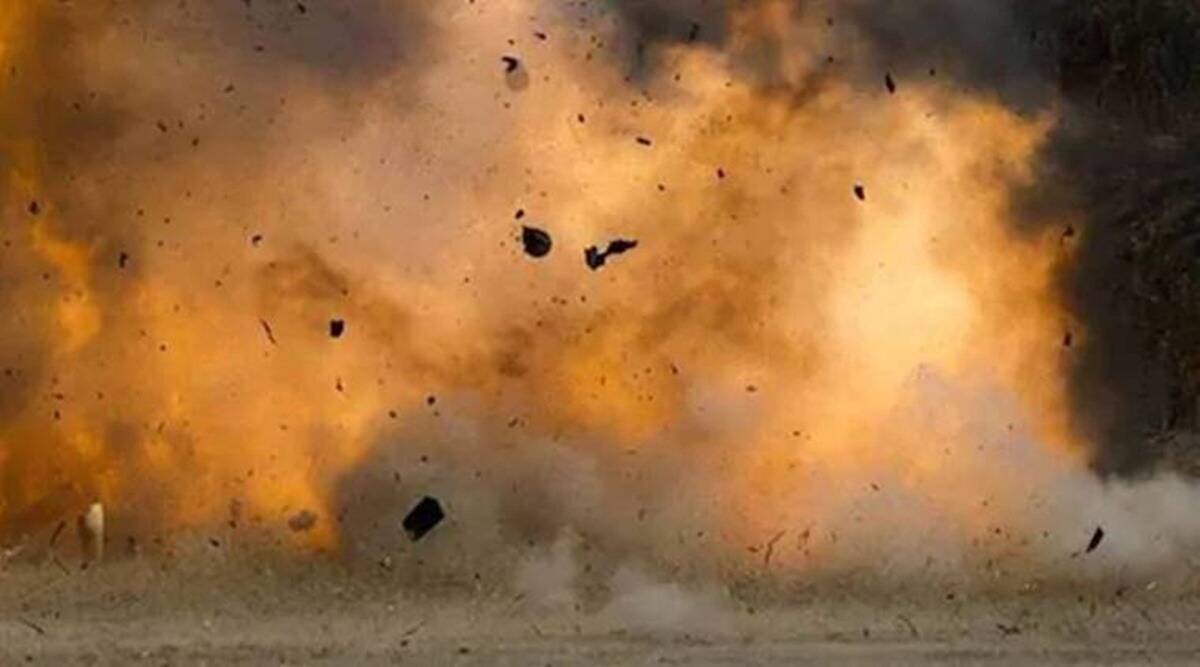 Three killed in blast in southern Somalia