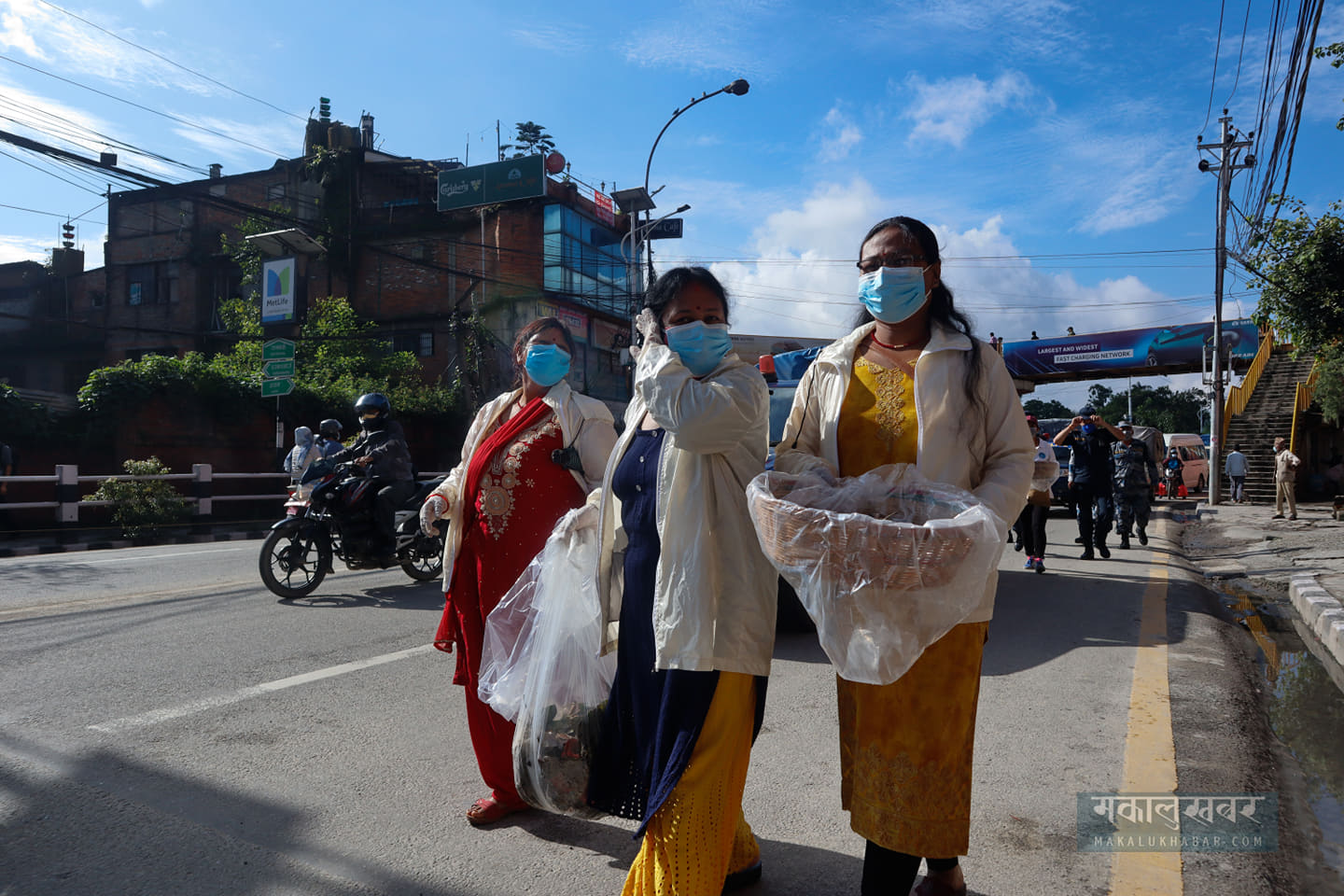 People of the valley are forced to live in the stench of garbage [Photos]