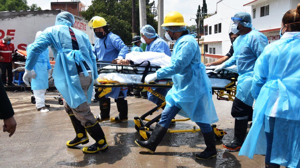 Flooding hits Mexico hospital, killing 17 patients