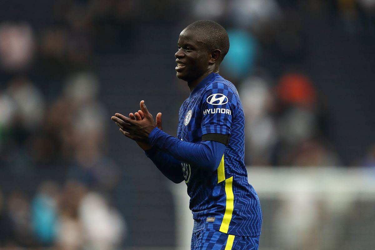 N’Golo Kante: Chelsea midfielder tests positive for coronavirus