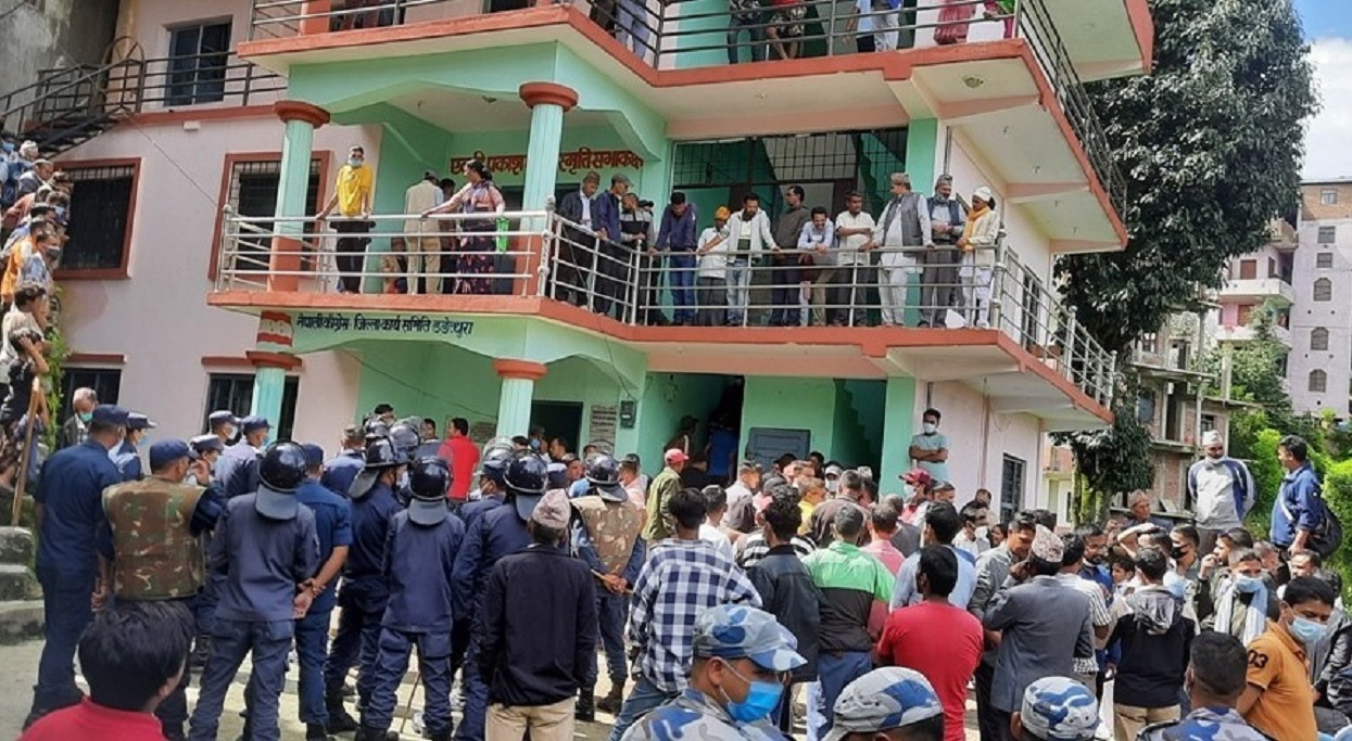 Ward convention by mobilizing police in Deuba’s home district