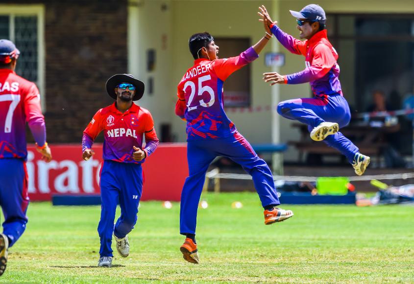 Nepal bowling against PNG