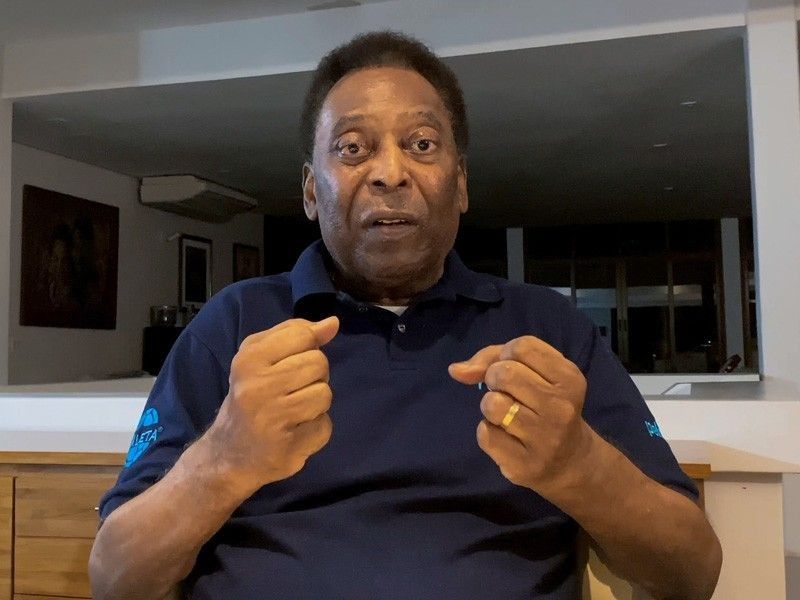 Pele set to leave intensive care, says daughter