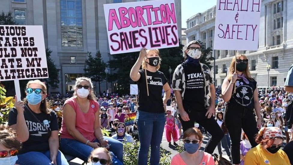 Abortion rights march: Thousands attend rallies across US