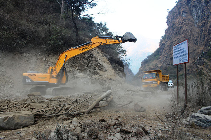 Four sections along Beni-Jomsom-Korala road gravelled