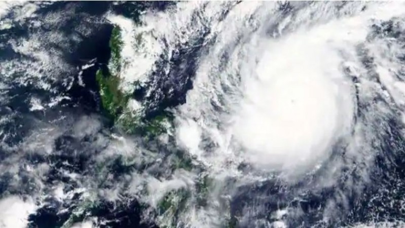9 dead, 11 missing as tropical storm batters Philippines