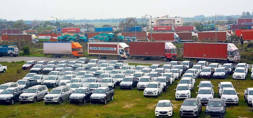 Import of 100 electric cars from Rasuwagadhi border