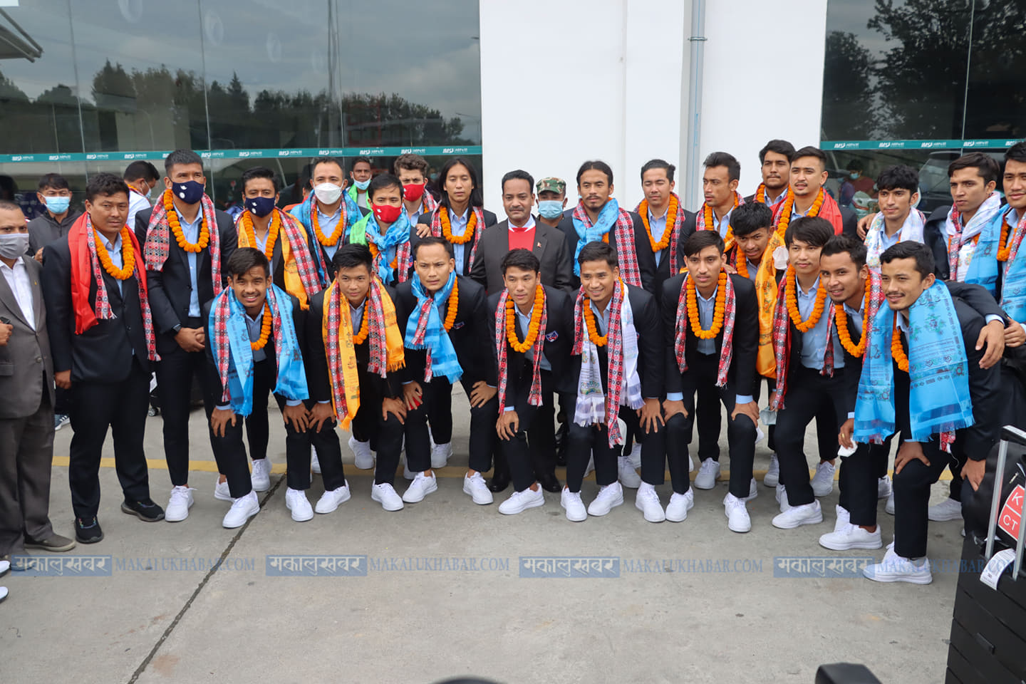 National football team, finalist of SAFF returns home [Photos]