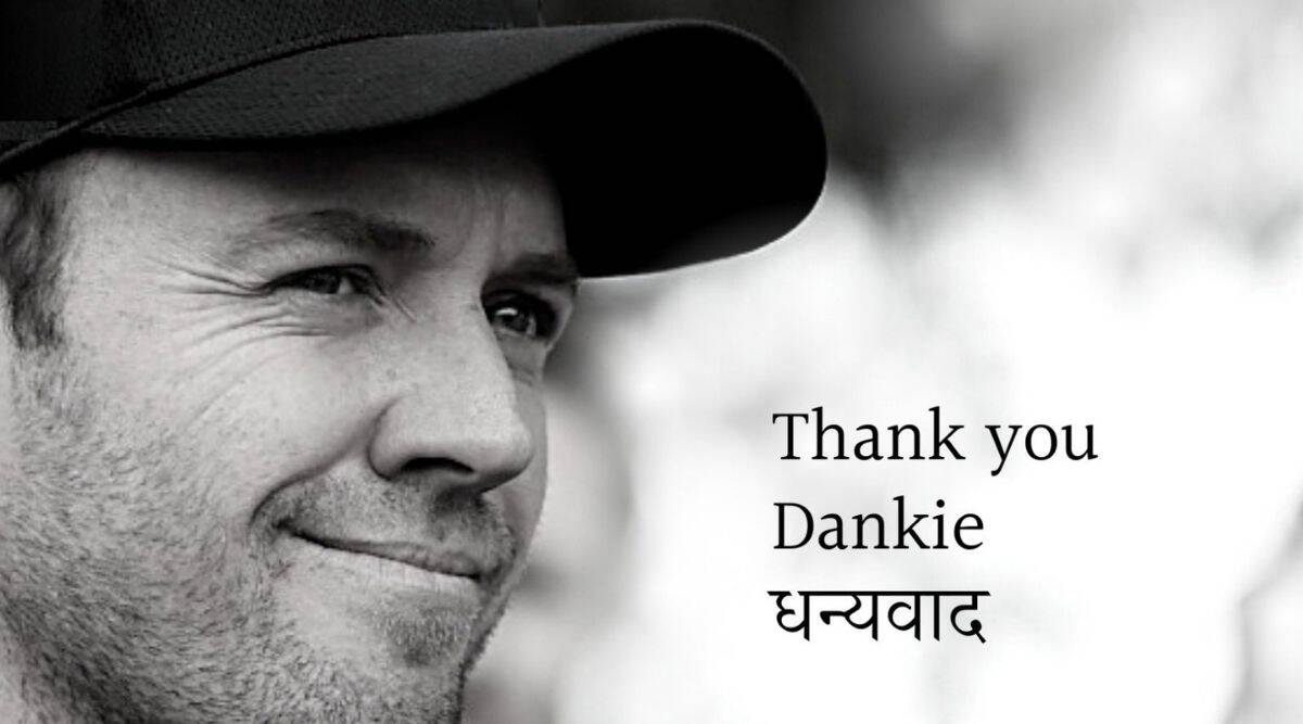 De Villiers retires from all forms of cricket