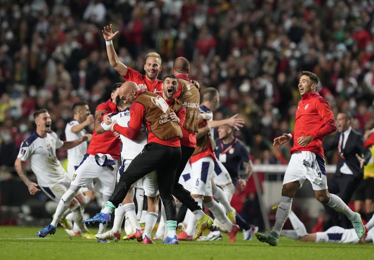 Serbia qualifies for World Cup, Portugal stunned