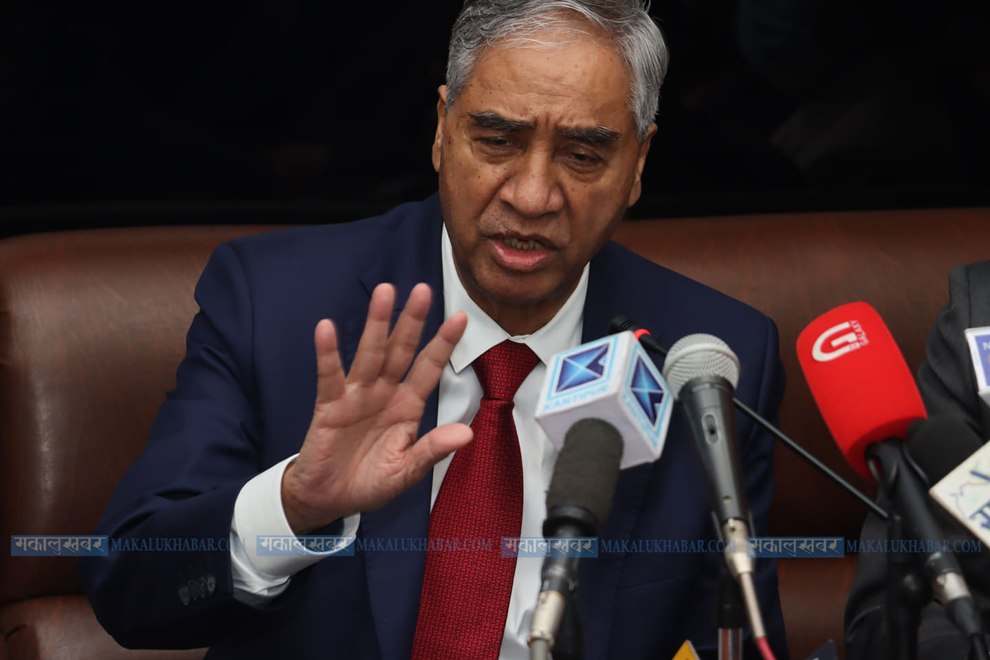 Deuba’s directive: ‘Withdraw rebellious candidacy, defeat anti-constitutional tendency’