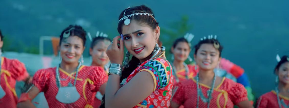 Garima in Tharu song [Video]