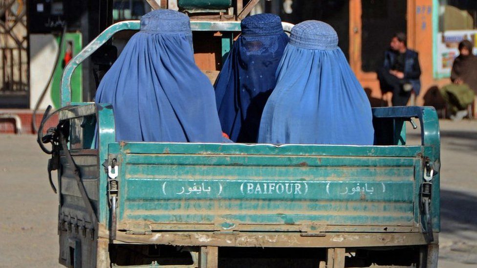 Afghanistan’s Taliban ban long-distance road trips for solo women