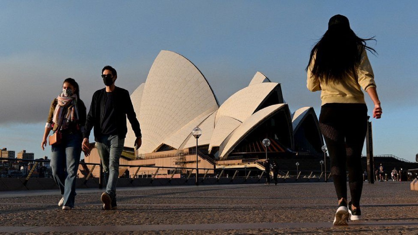 Students affected by Japan and Australia’s closures