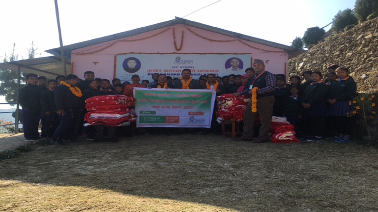 Distribution of blankets to marginalized students by Century Bank