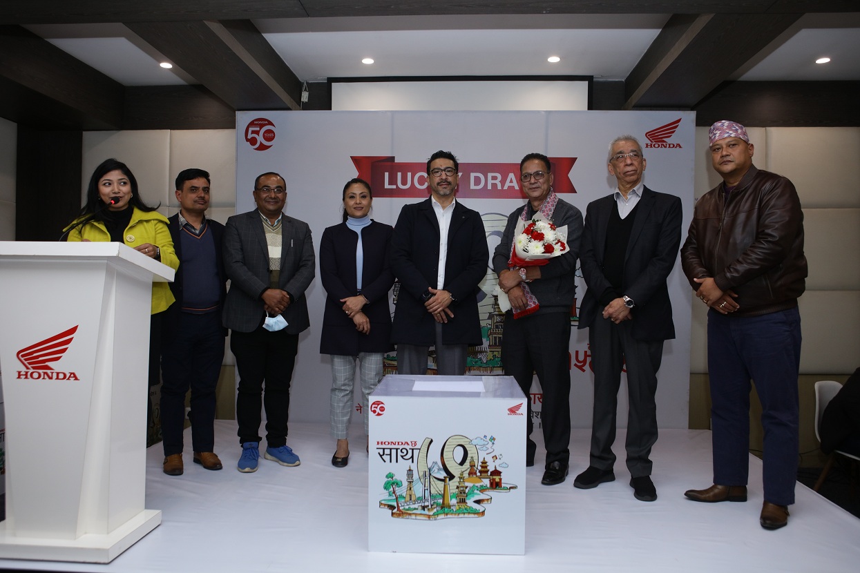 Winners of Dashain-Tihar scheme “Honda Ko Sath 7” announced