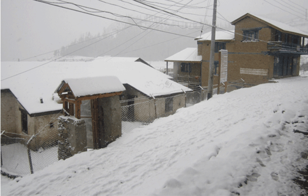 Tribhuvan highway blocked after snowfall