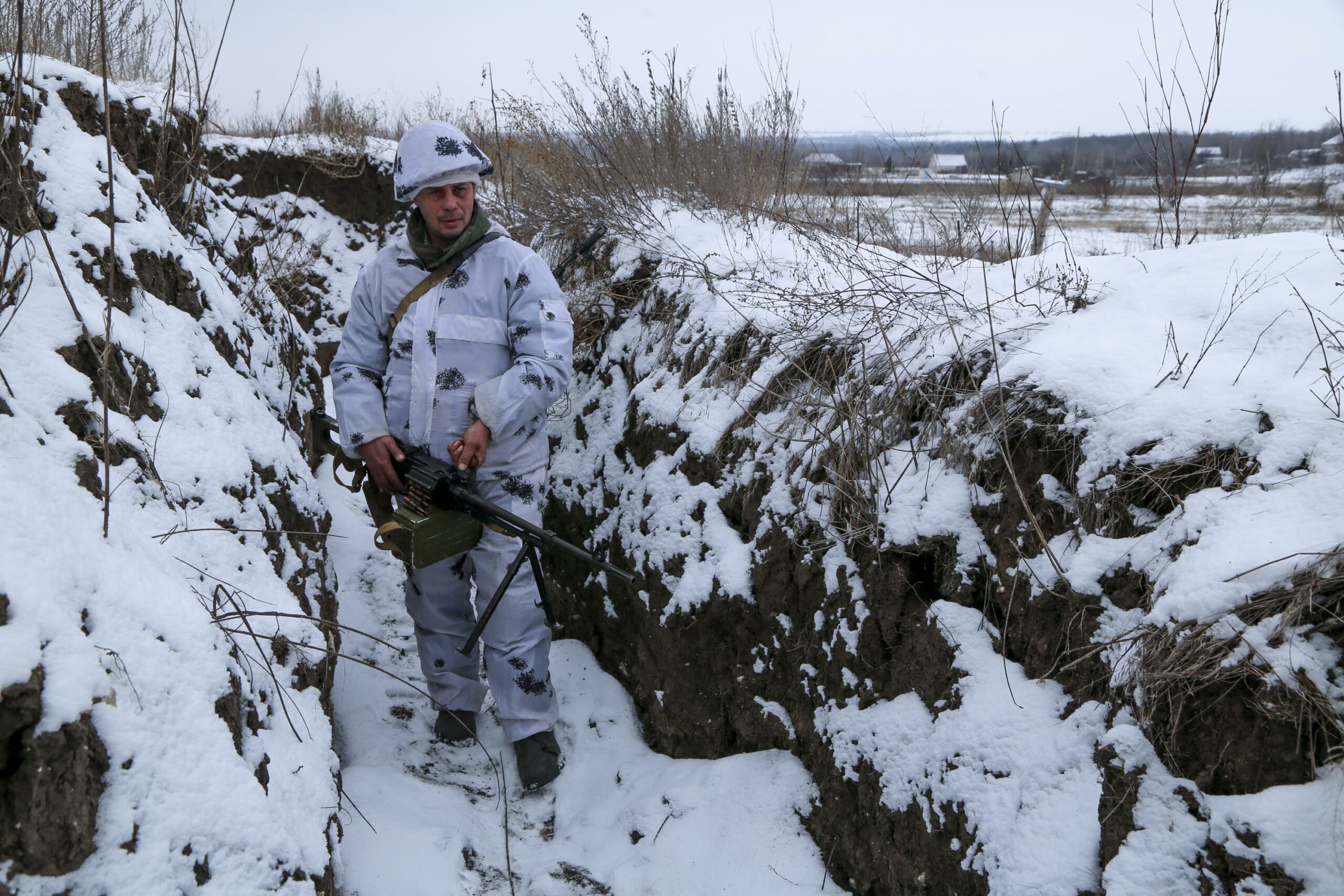 Ukraine urges calm, saying Russian invasion not imminent