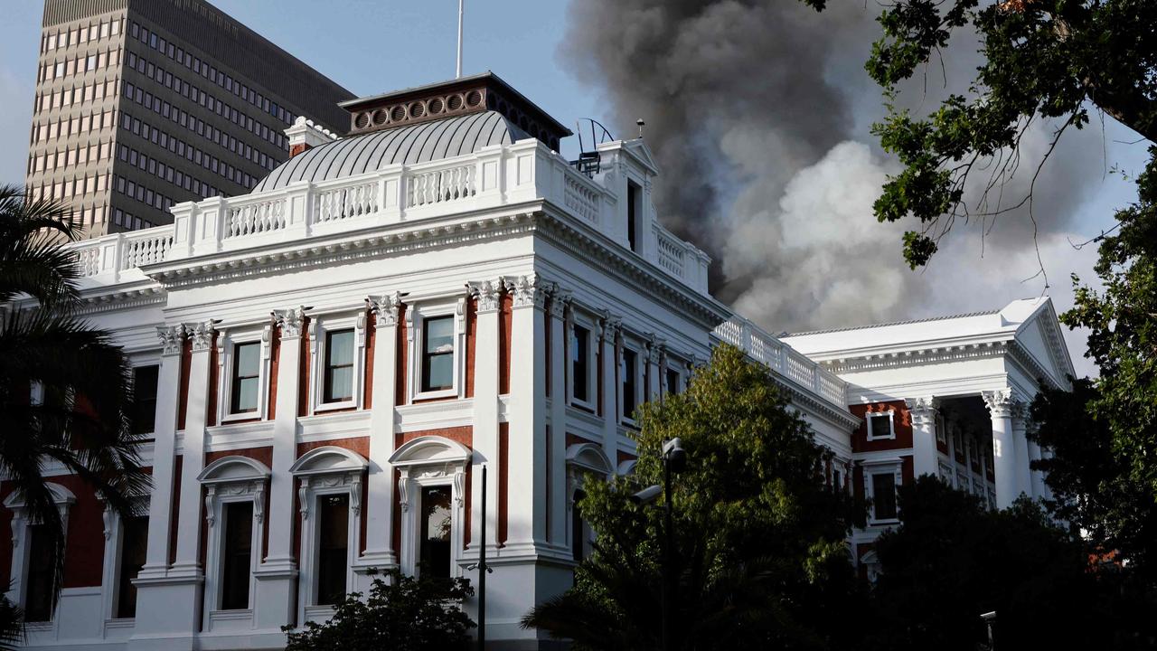 S. African parliament building on fire: official