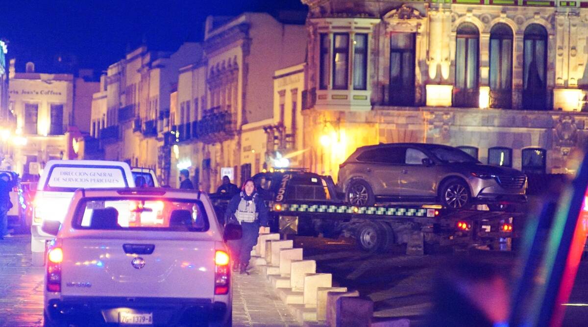 10 bodies left in front of Mexican governor’s office