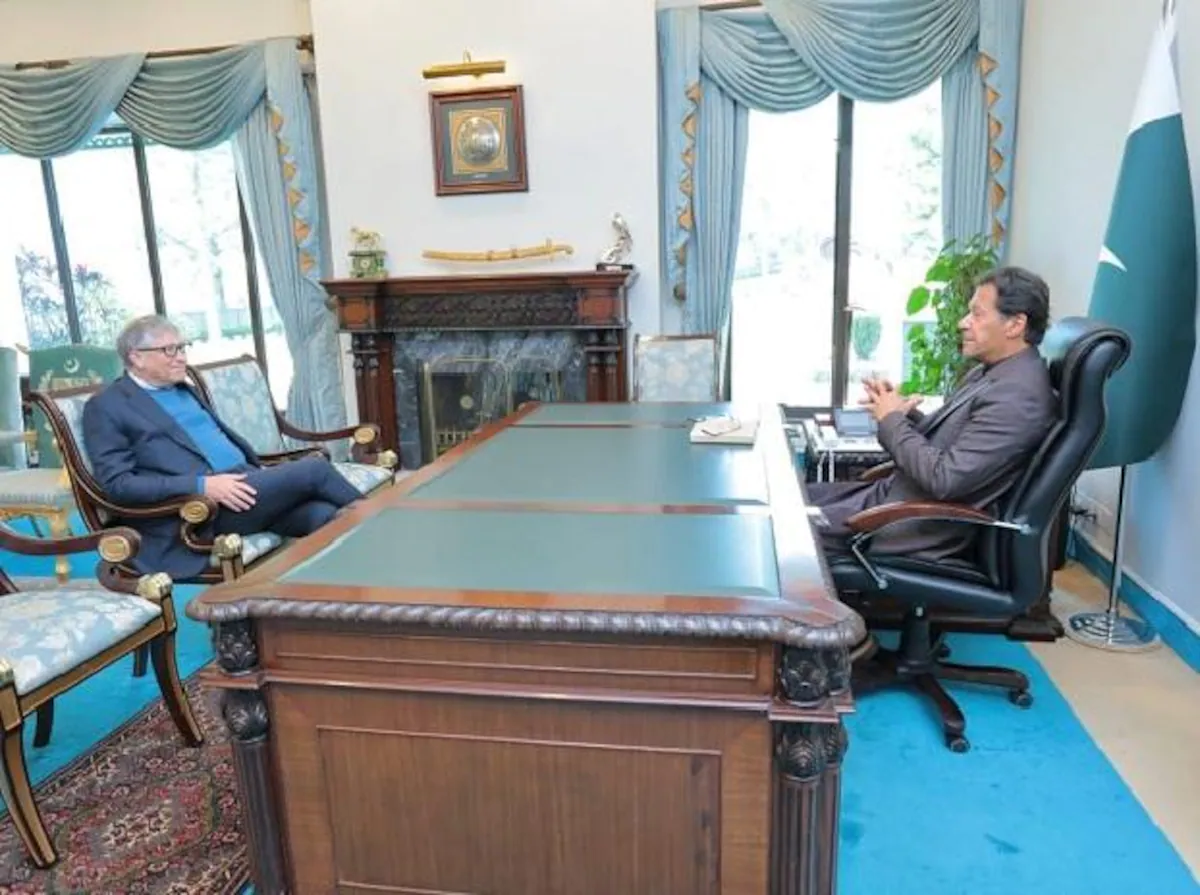 Bill Gates visits Pakistan, discusses fight against polio, COVID-19