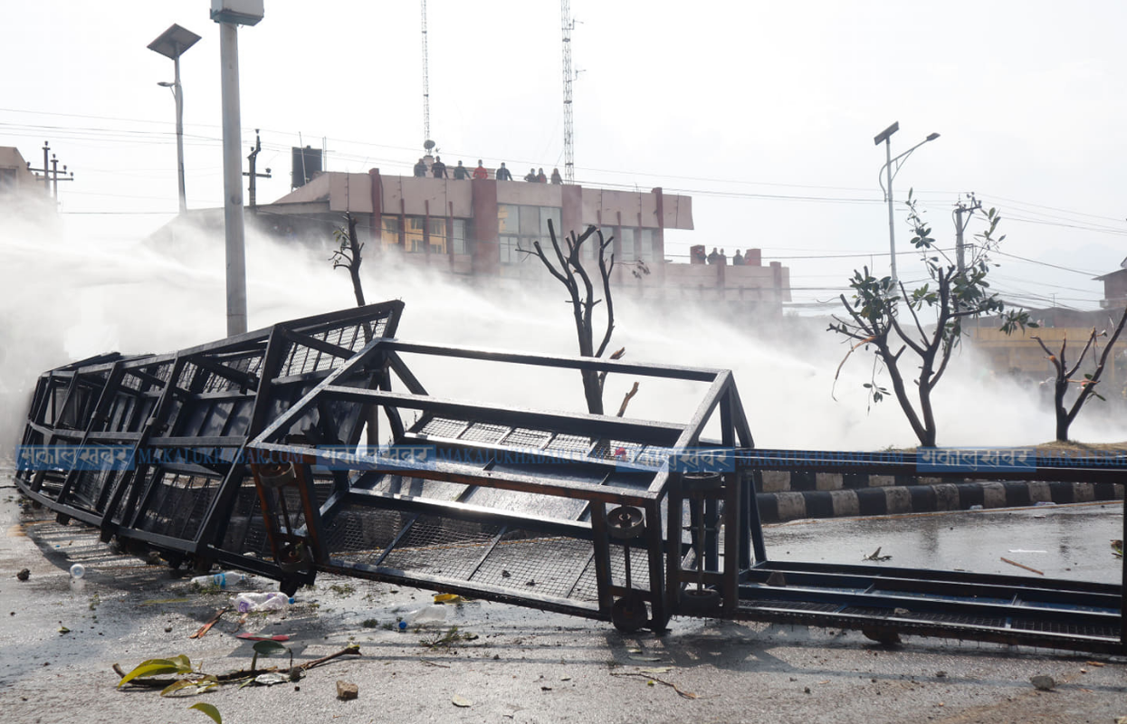 Clash in New Baneshwor, police fired tear gas and water cannon