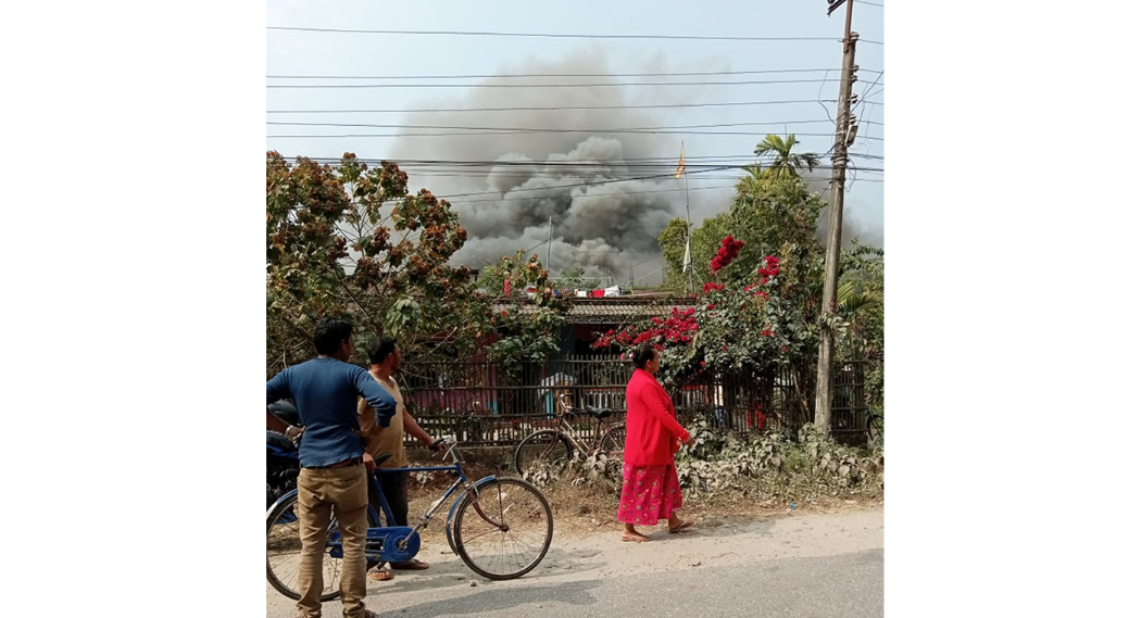 Fire at Kakarbhitta shoe factory, efforts to control continue