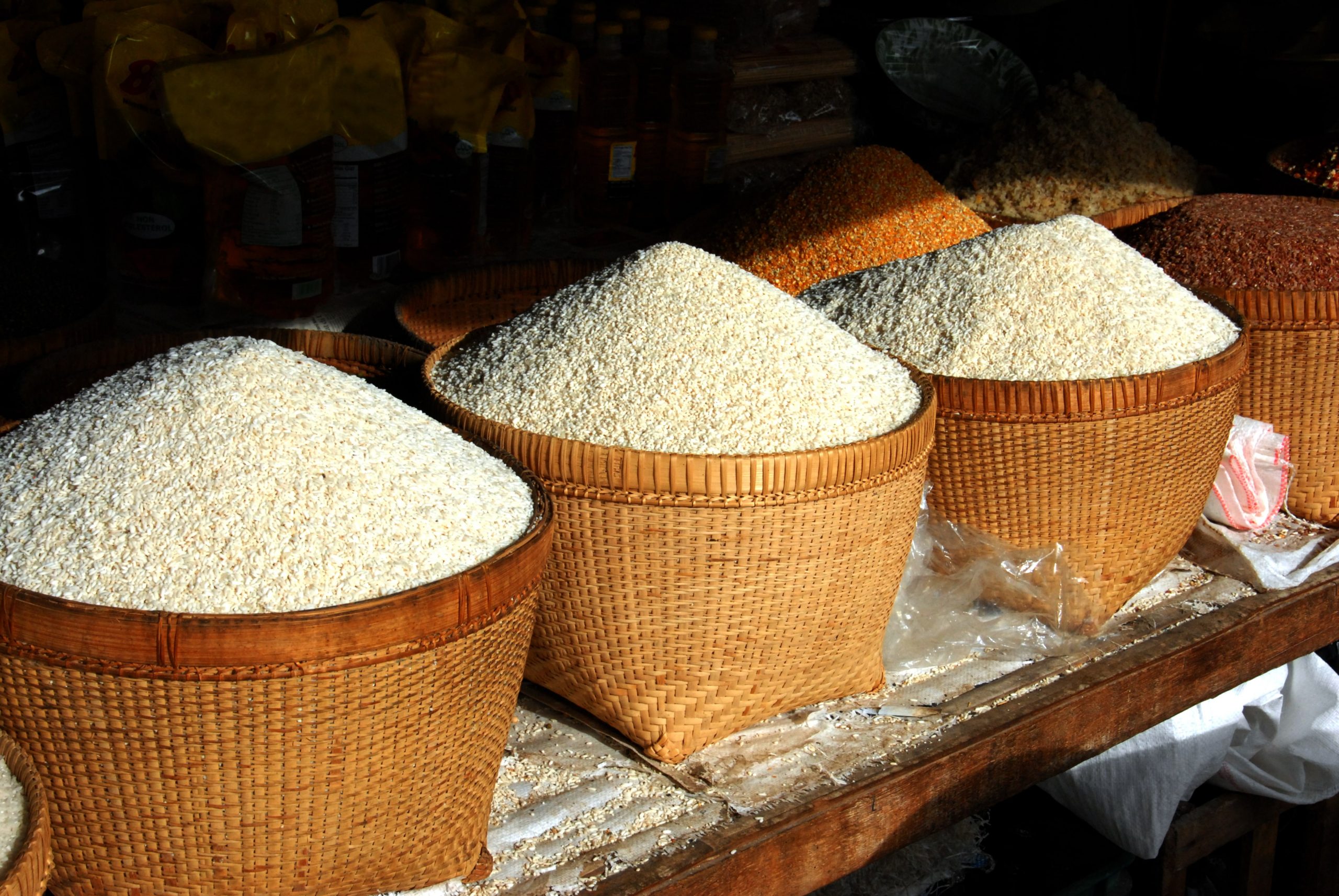 Sri Lanka to import 100,000 tons of rice from Myanmar