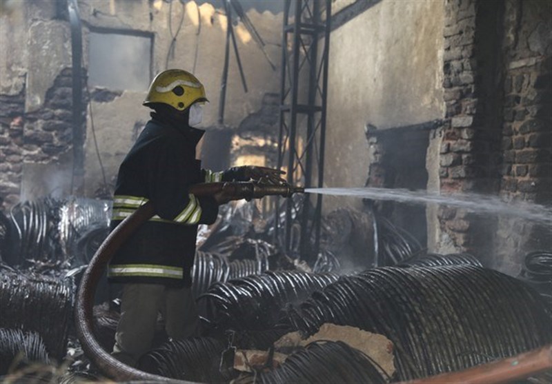 11 dead, 4 injured in fire at scrap warehouse in India